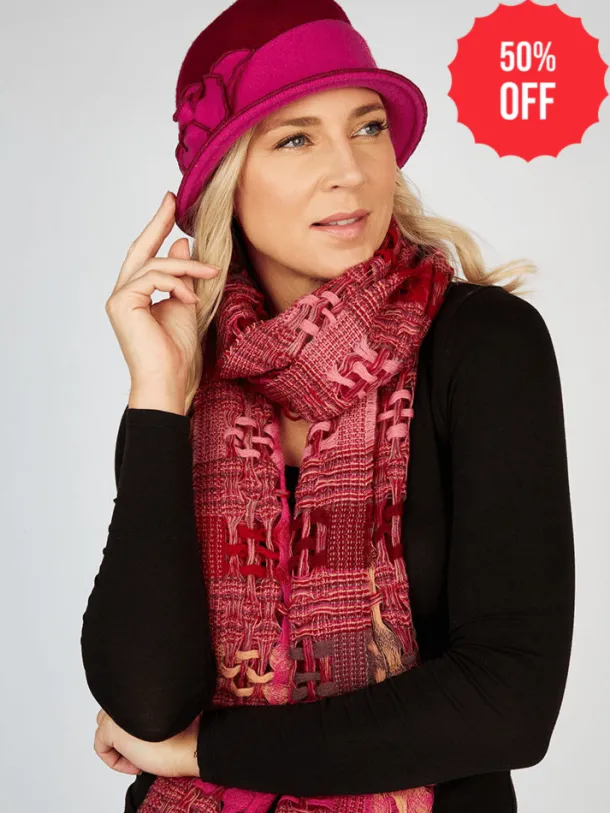 Suantrai of Ireland Open Weave Wool Scarf Pink